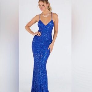 green emerald velvet dress Gemma Sequin Embroidered Lace-Up Mermaid Dress